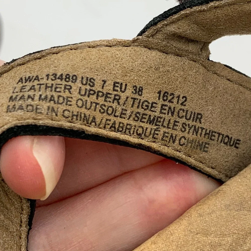 Taos Award Sandal Silver Pewter Leather Studded Women 7 Comfort Arch Support - Picture 7 of 11